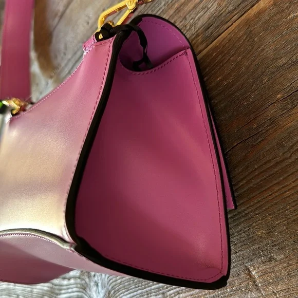 Valentino logo lavender crossbody w/dust bag NWT - Picture 11 of 16